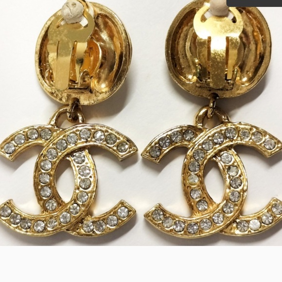 Authentic Chanel Vintage Gold Plated Letter Round CC Crystal Clip on Earrings - Picture 3 of 9